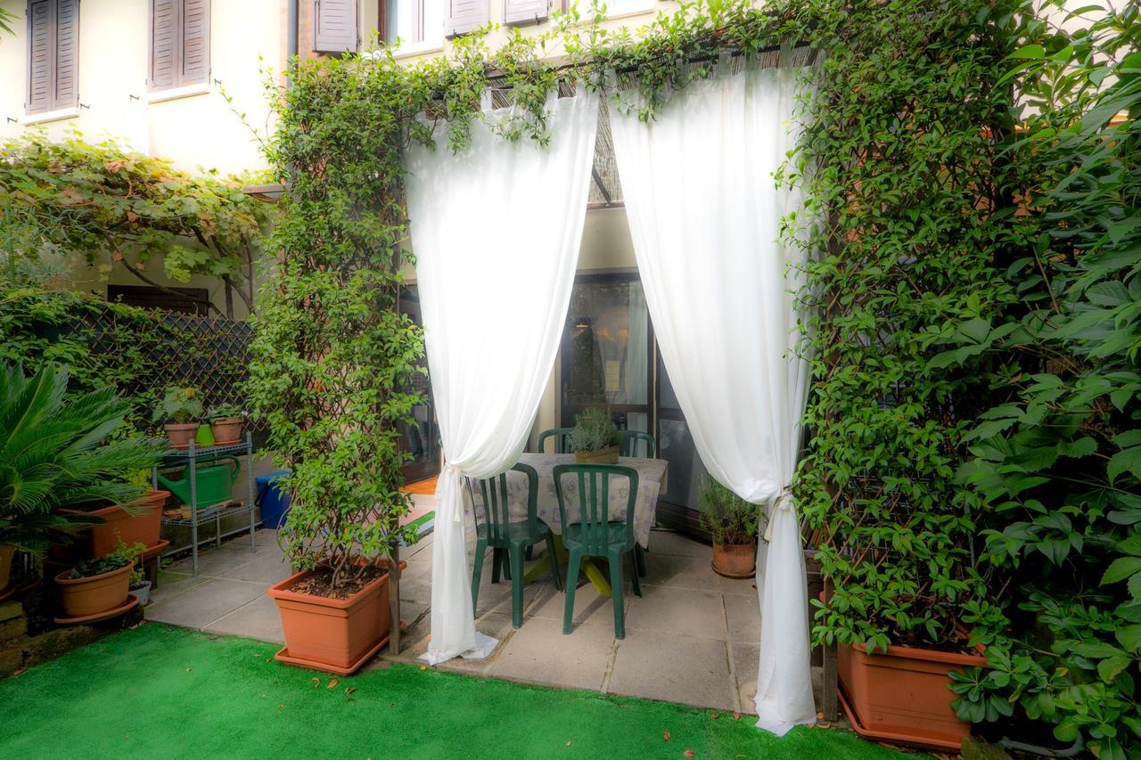 Apartament Garden Sweet House Desenzano Desenzano del Garda Zewnętrze zdjęcie