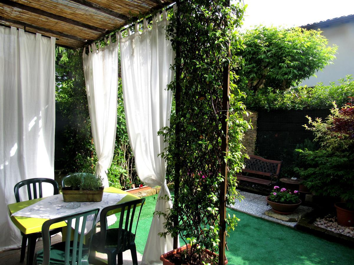 Apartament Garden Sweet House Desenzano Desenzano del Garda Zewnętrze zdjęcie