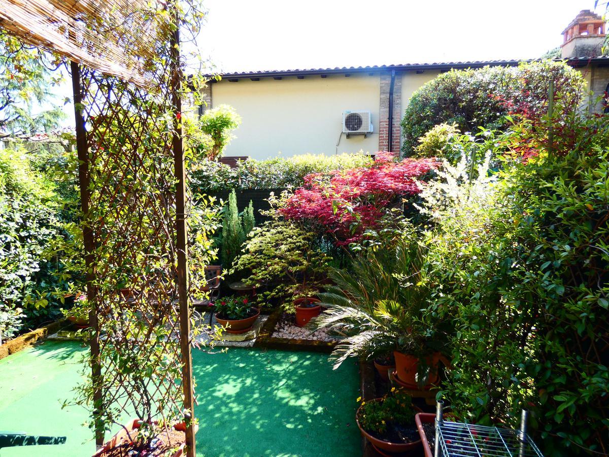 Apartament Garden Sweet House Desenzano Desenzano del Garda Zewnętrze zdjęcie